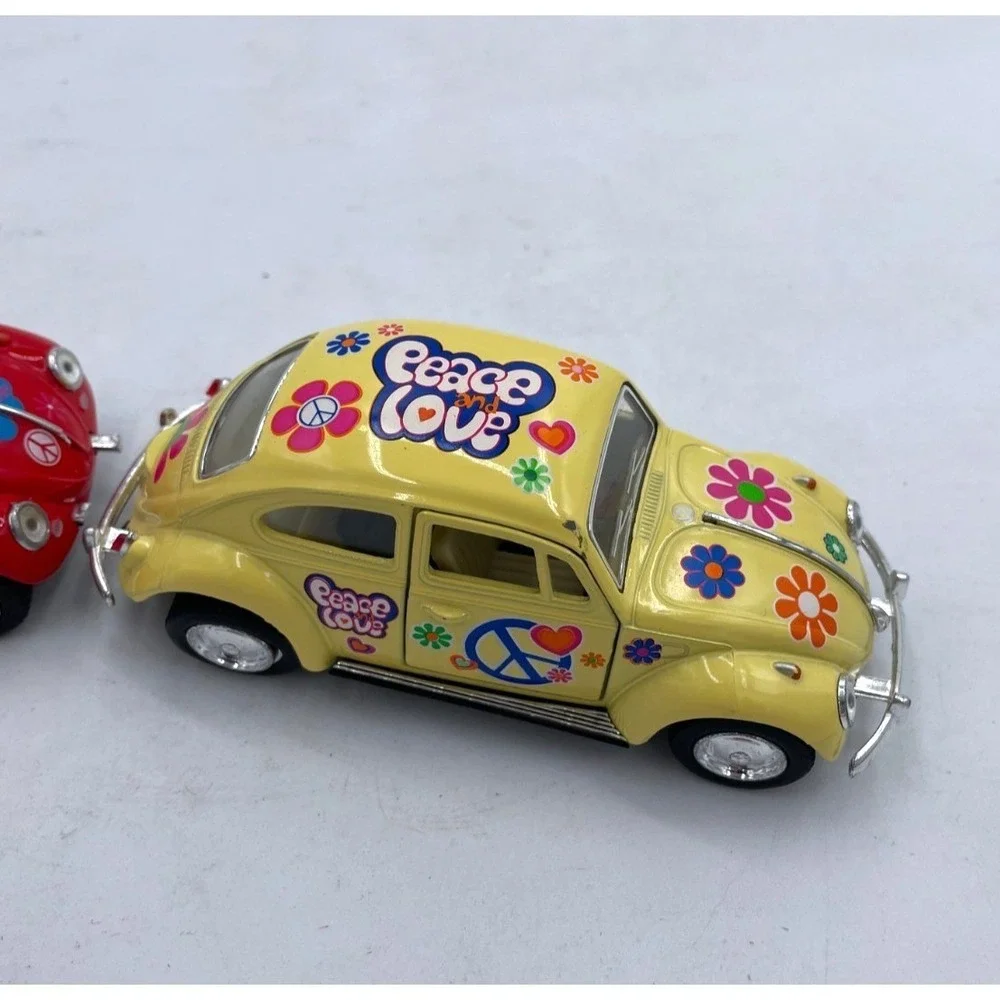 Lot of 2 Kinsmart 1967 Volkswagen Beetles Peace Love Diecast Model 1:32 Red 5" - Picture 4 of 12